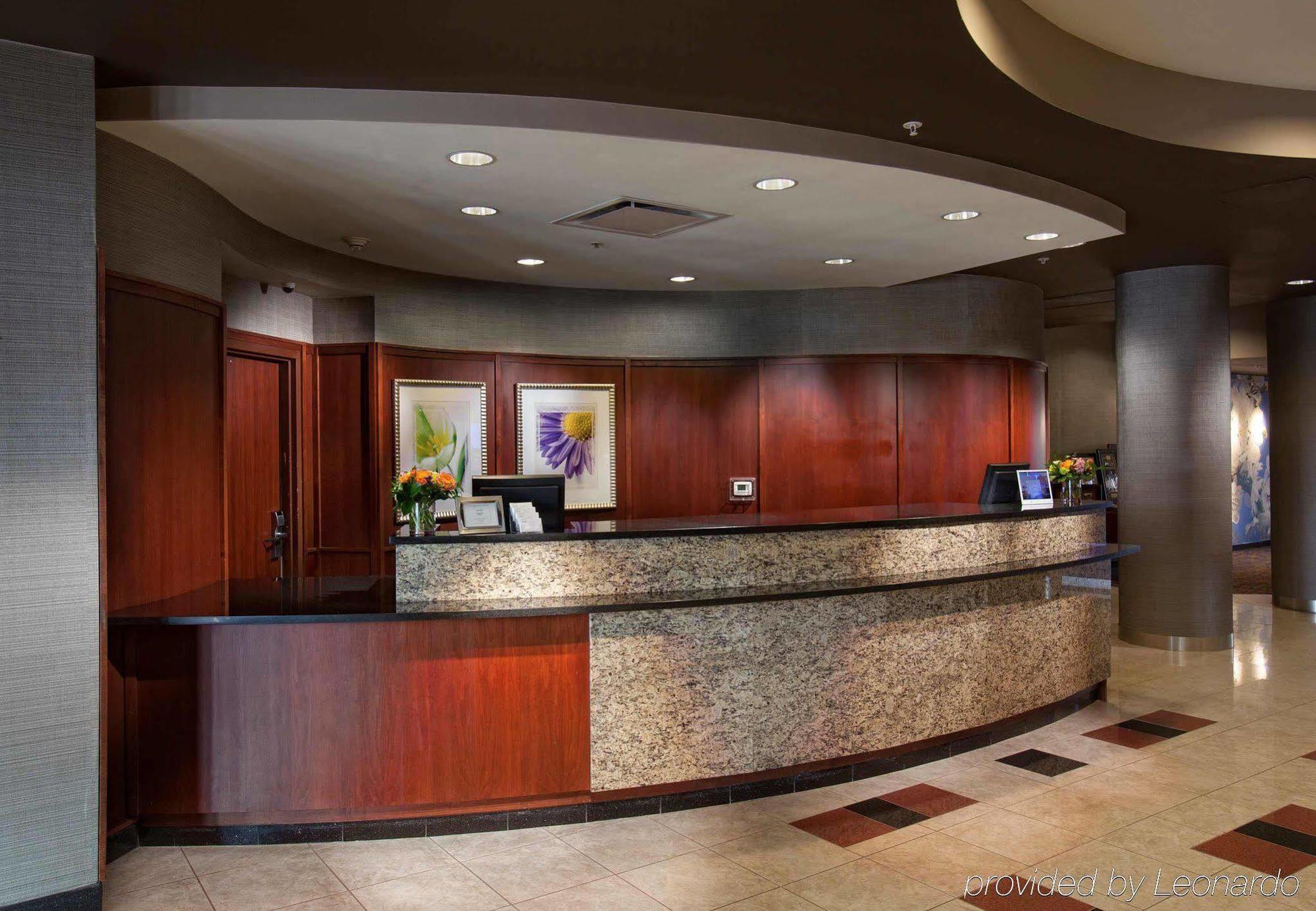 Courtyard By Marriott Fayetteville Exterior photo